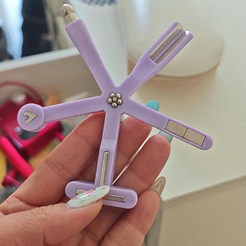 8-in-1 Cat Eye Nail Magnet – Heart, French, Grid, and Wide Light Effects Tool