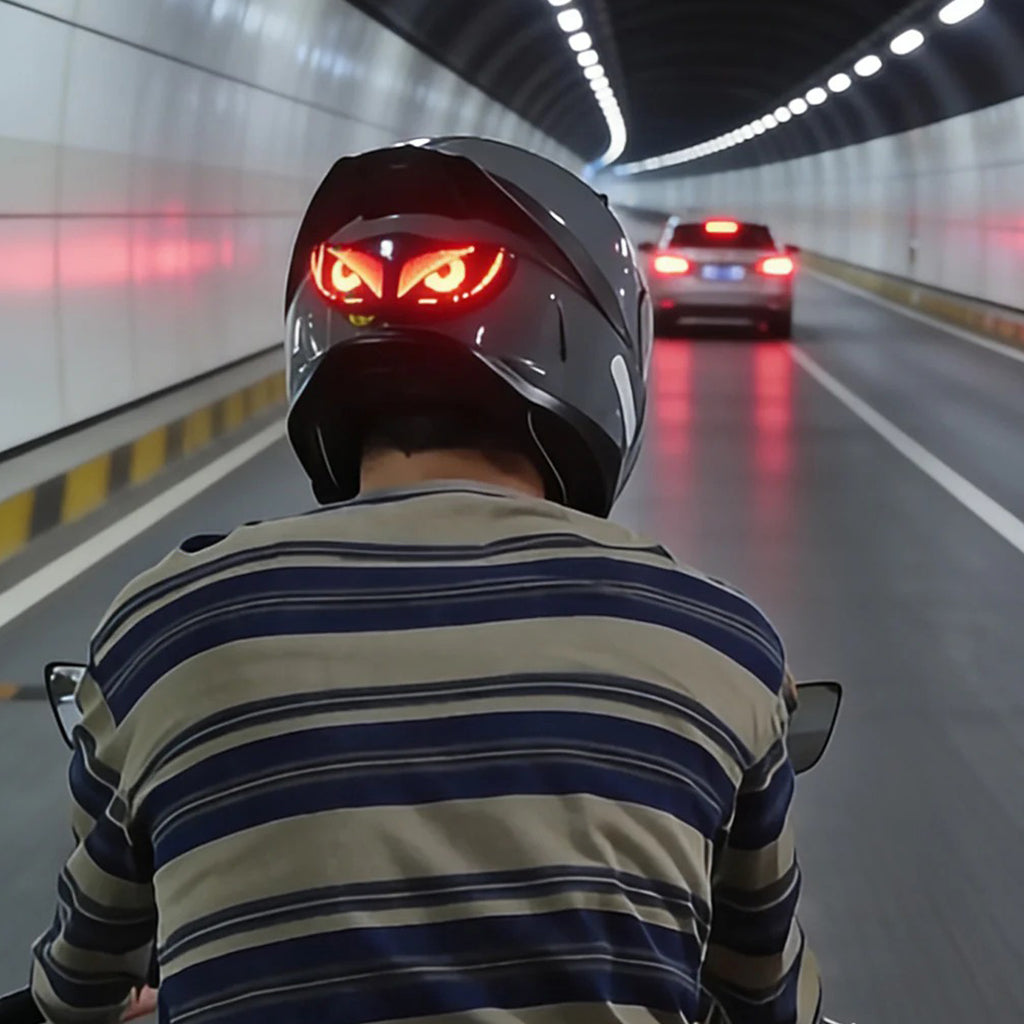 Smart LED helmet display