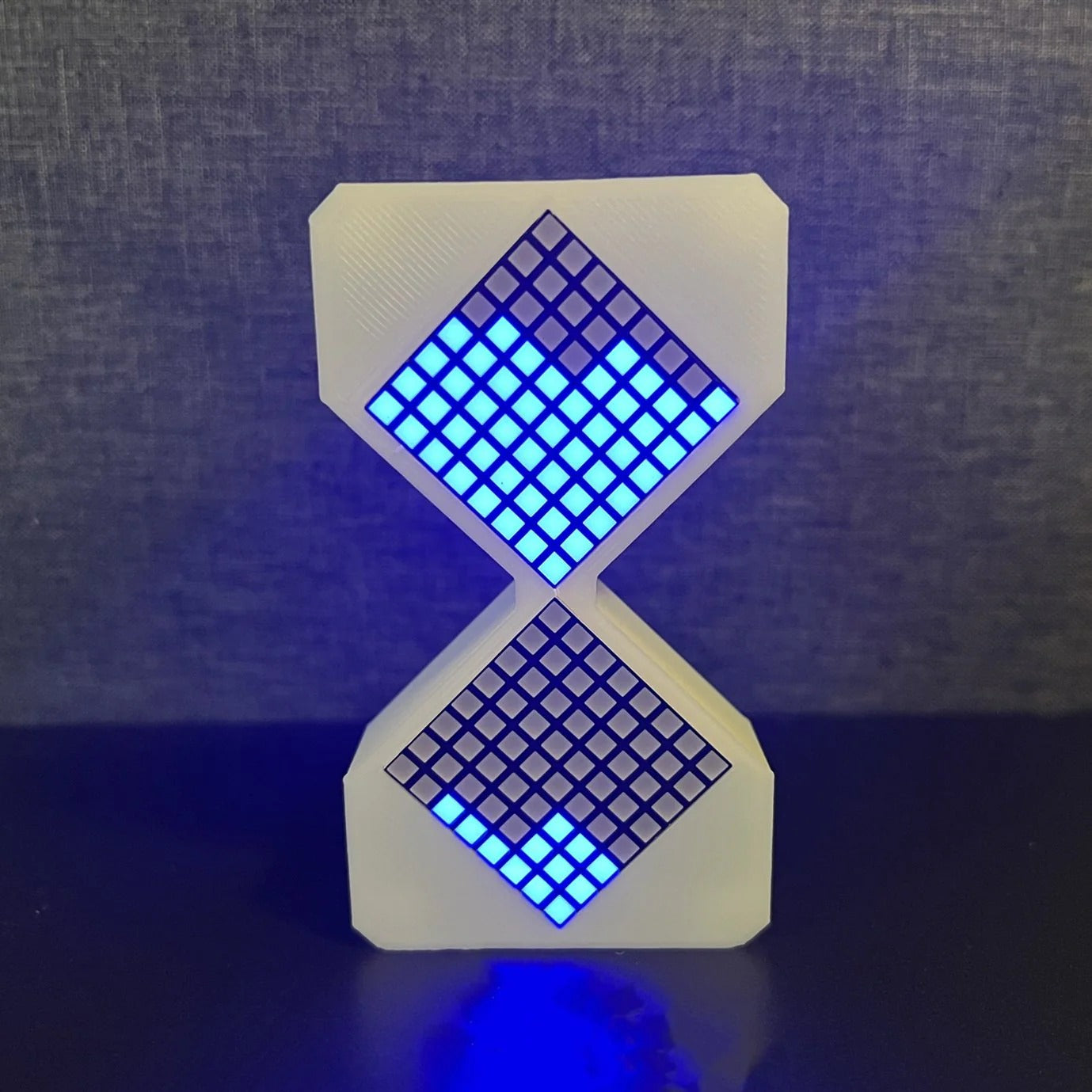 3D Printed Electronic Hourglass - A Special Gift to Inspire Children's Creativity