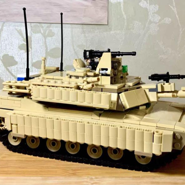 M1A2 Abrams 1:16 RC Tank