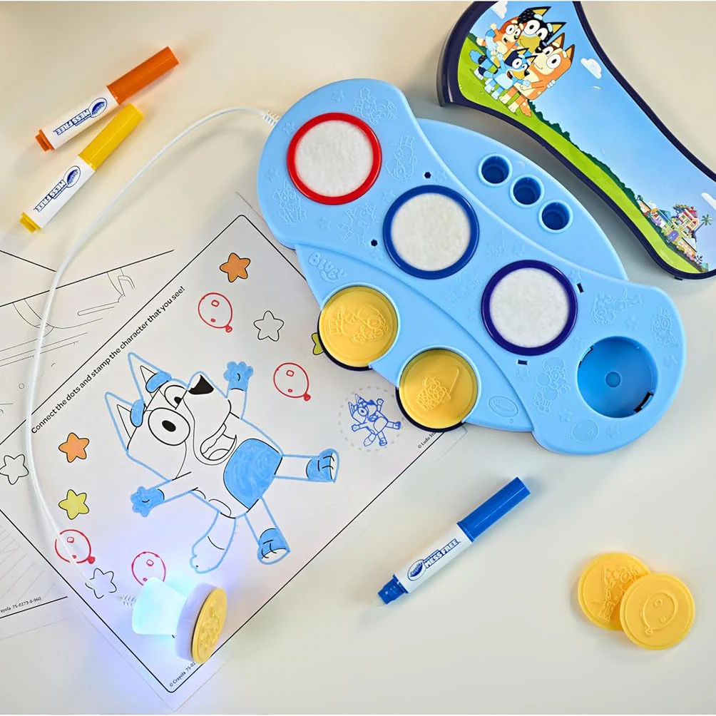 Magic Light-Up Stamp Set – Bluey Paint & Stamp Kit