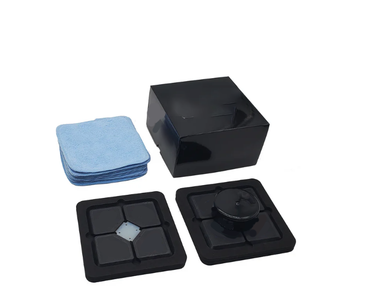 Magnetic Windshield Cleaning Kit