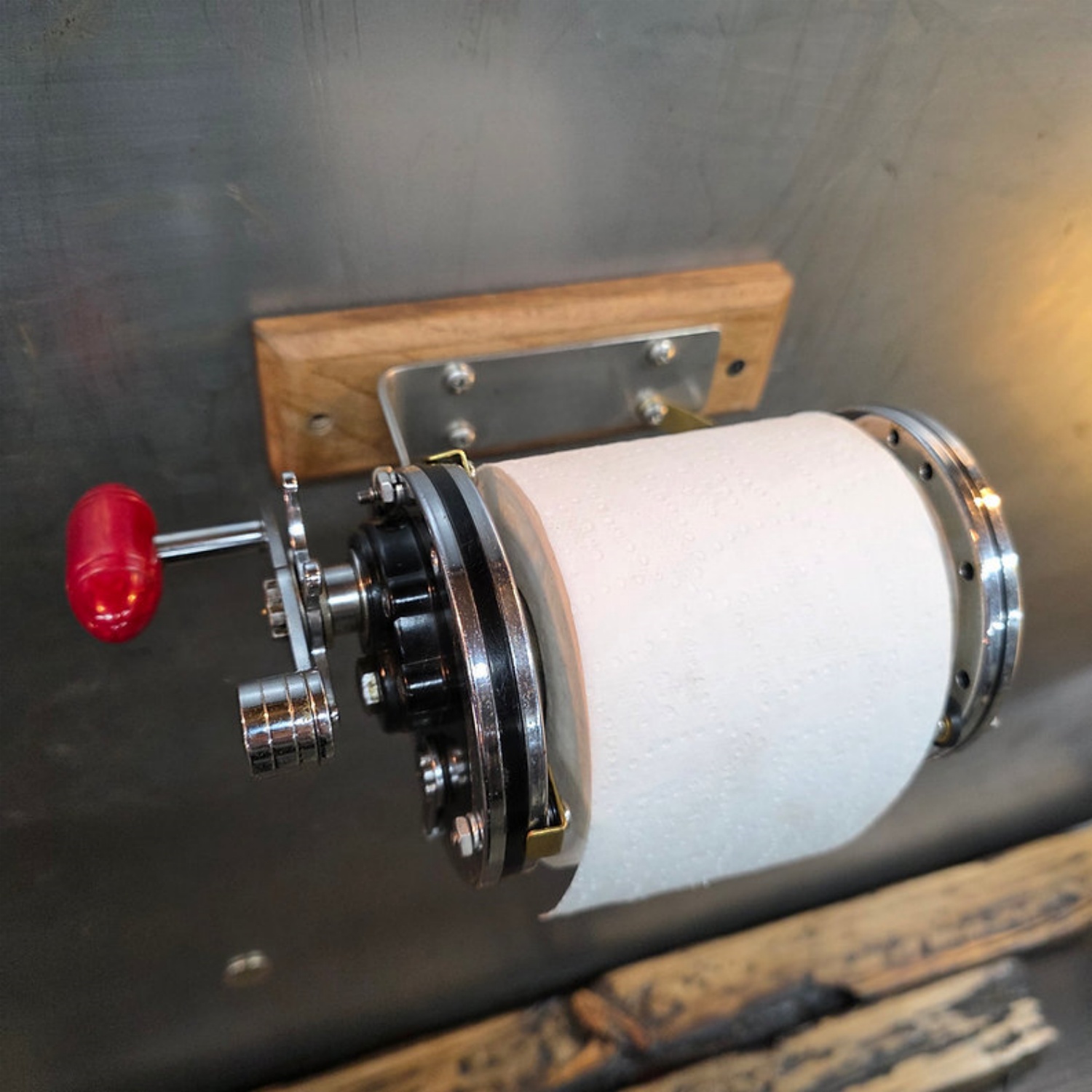 Fishing Reel Toilet Paper Holder – Wall Mounted