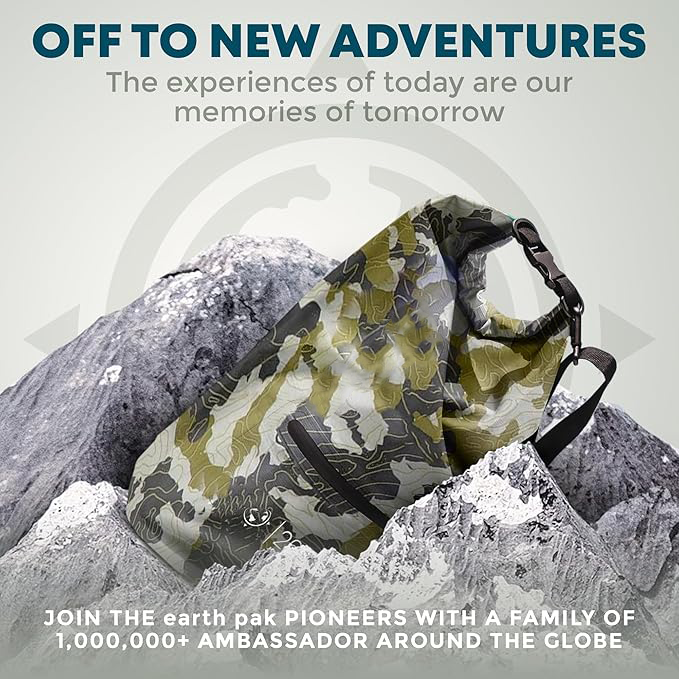 Waterproof dry bag with zippered pocket