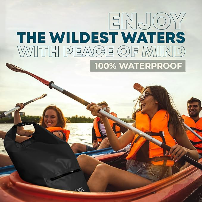 Waterproof dry bag with zippered pocket