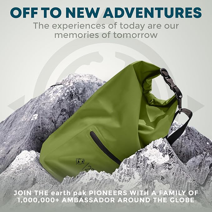 Waterproof dry bag with zippered pocket