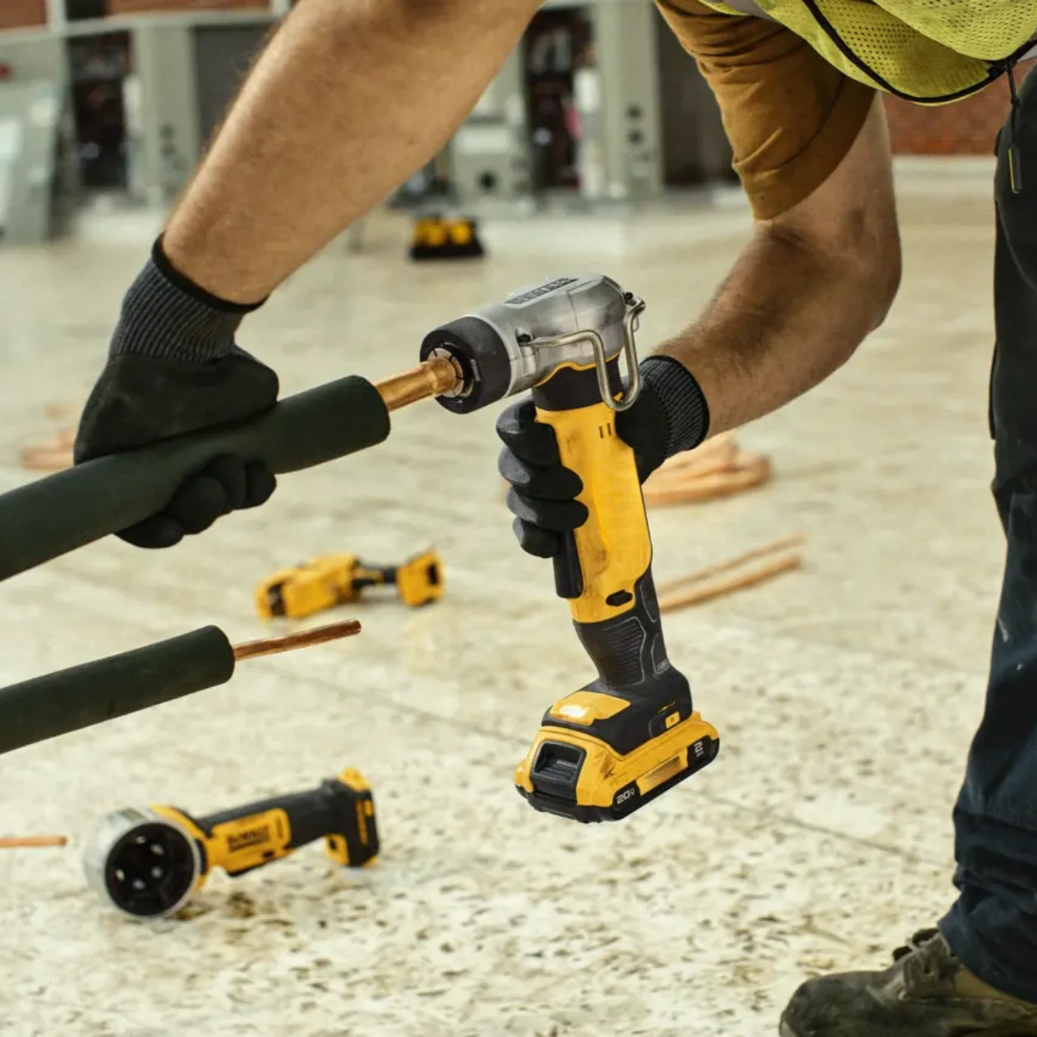 20V Cordless PEX Expander – 1 Inch