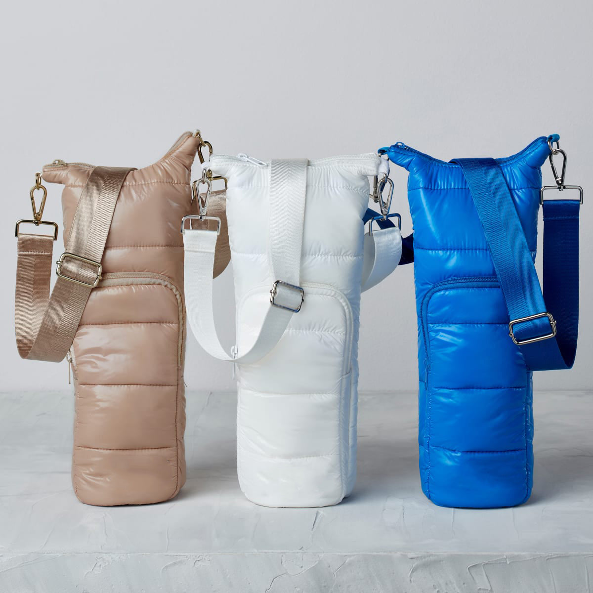 Wine Enthusiast Crossbody Insulated Puffer Wine Carrier