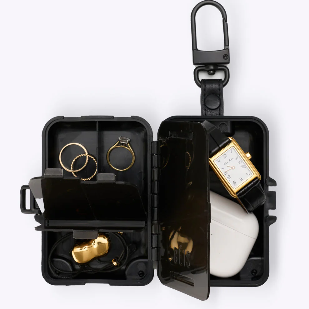 Mini Roller Pendant Travel Bag | Stylish Mini Travel Organizer with Rotating Wheels