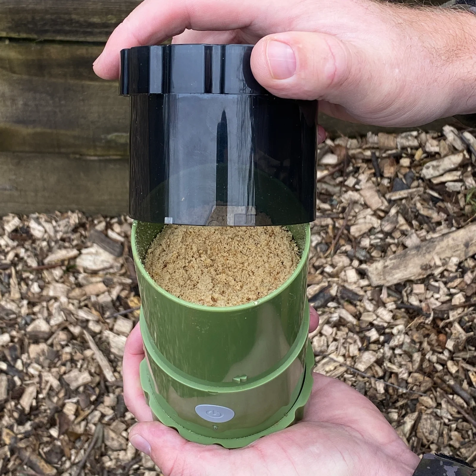 Portable Electric Bait Grinder – Grinds Any Bait in Seconds, Adjustable Texture