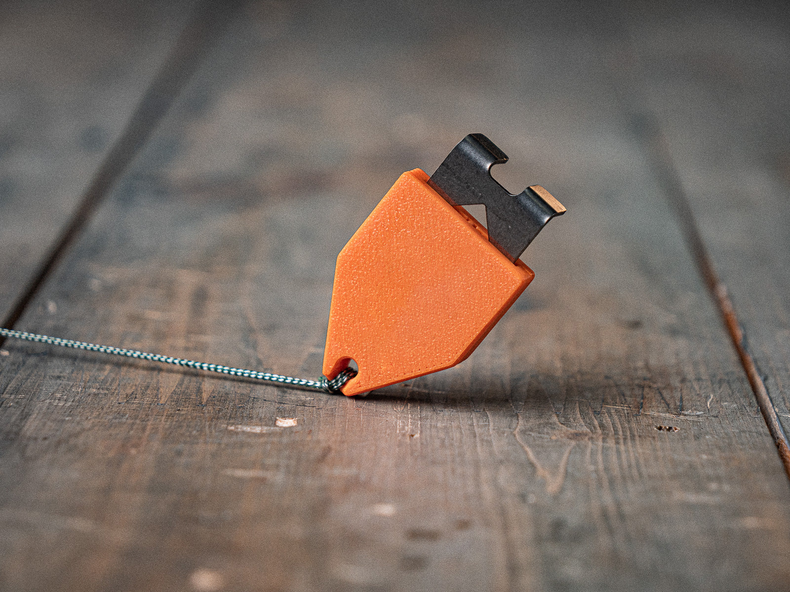 Precision Chalk Line Anchor – One-Handed Layout Tool For Faster Construction Work