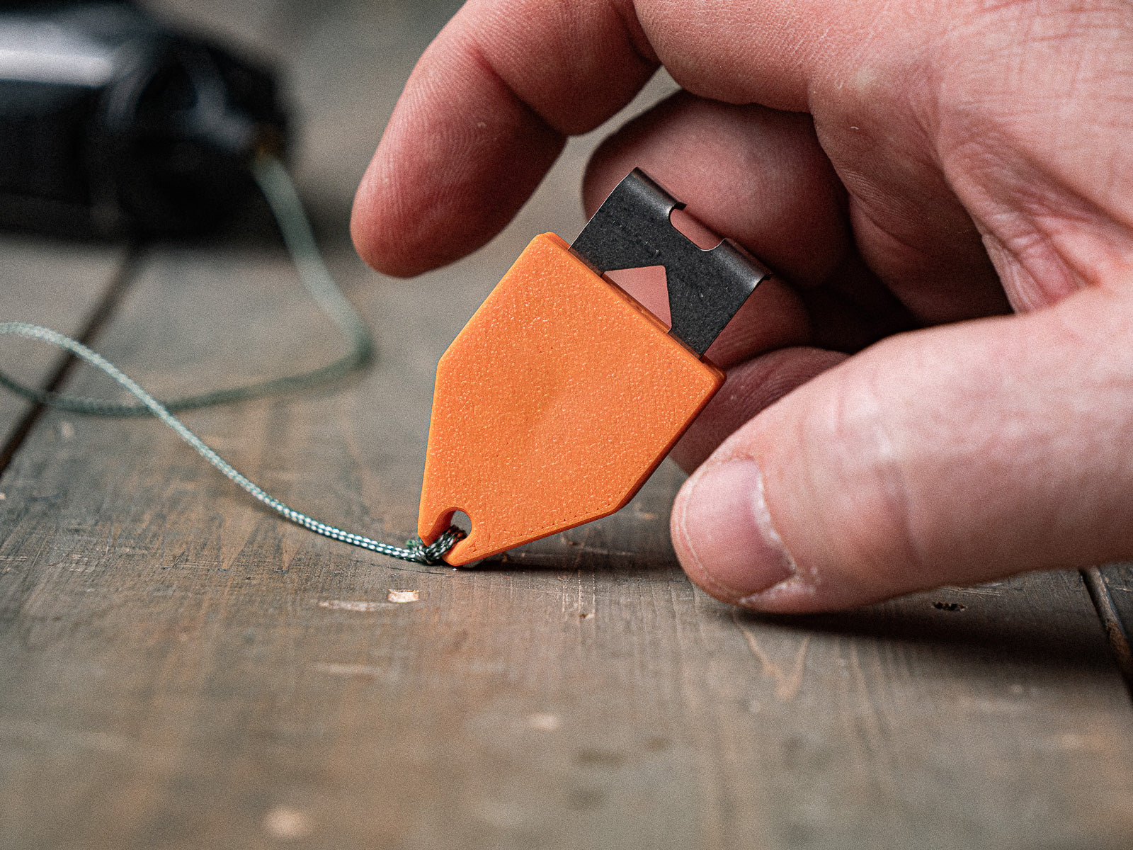 Precision Chalk Line Anchor – One-Handed Layout Tool For Faster Construction Work