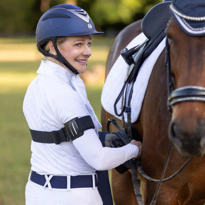 Equestrian position reminder, adjustable flexible posture reminder