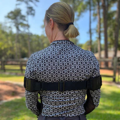 Equestrian position reminder, adjustable flexible posture reminder