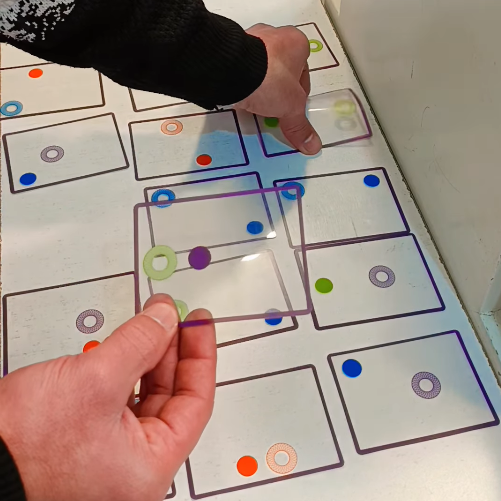 Swish Game – A Fast-Paced Spatial Card Game for Quick Thinkers