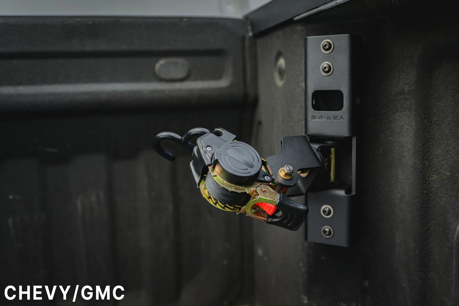 Retractable Truck Bed Straps – Secure Your Cargo in Seconds