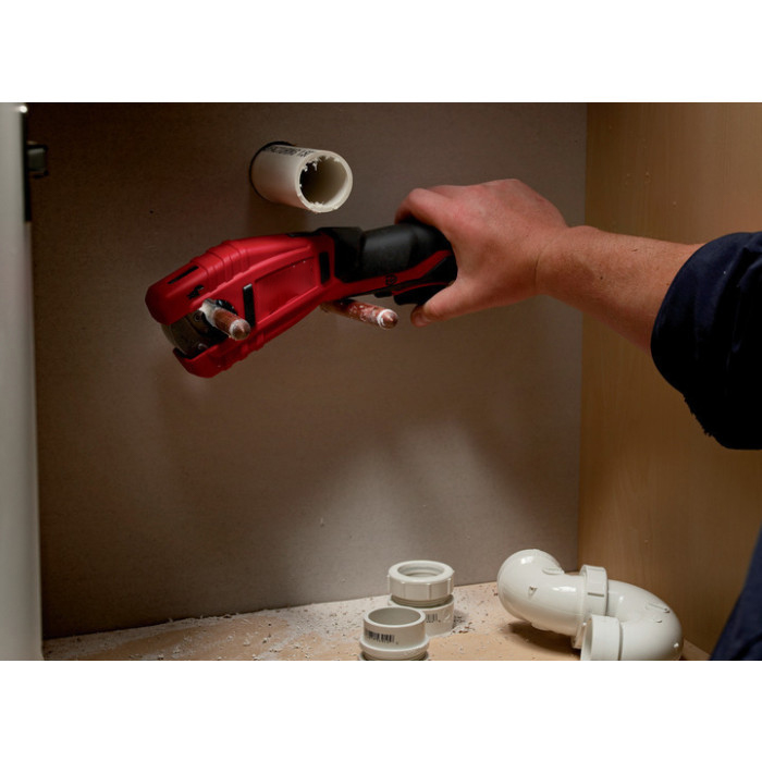 Cordless Copper Tube Cutter – Fast, Clean & Effortless Pipe Cutting