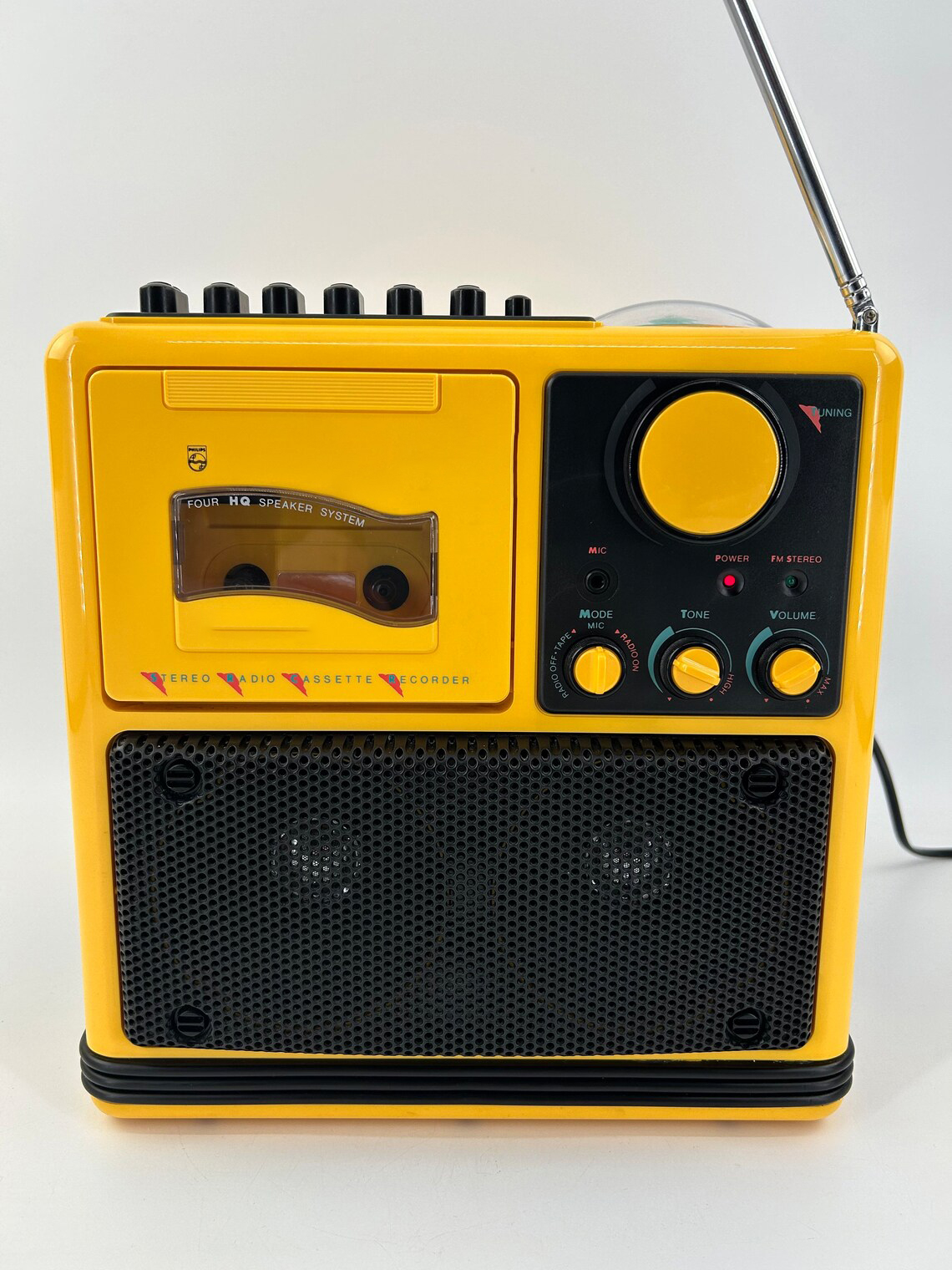 Retro Cube Stereo Radio – Vintage-Style Compact Audio Speaker & Decorative Music System