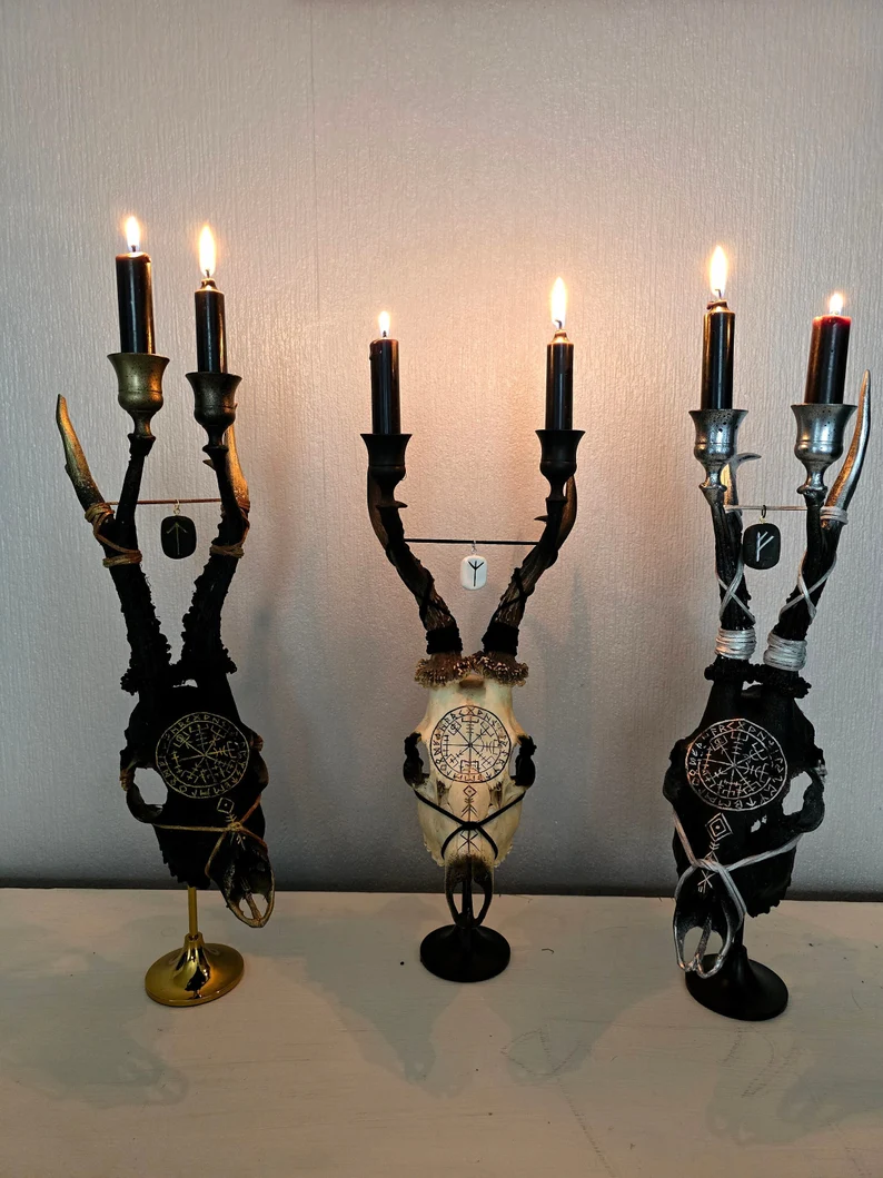 Handcrafted Ram Skull Candle Holder – Gothic Nature-Inspired Decorative Candelabra