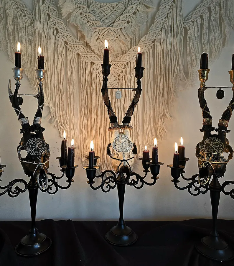 Handcrafted Ram Skull Candle Holder – Gothic Nature-Inspired Decorative Candelabra