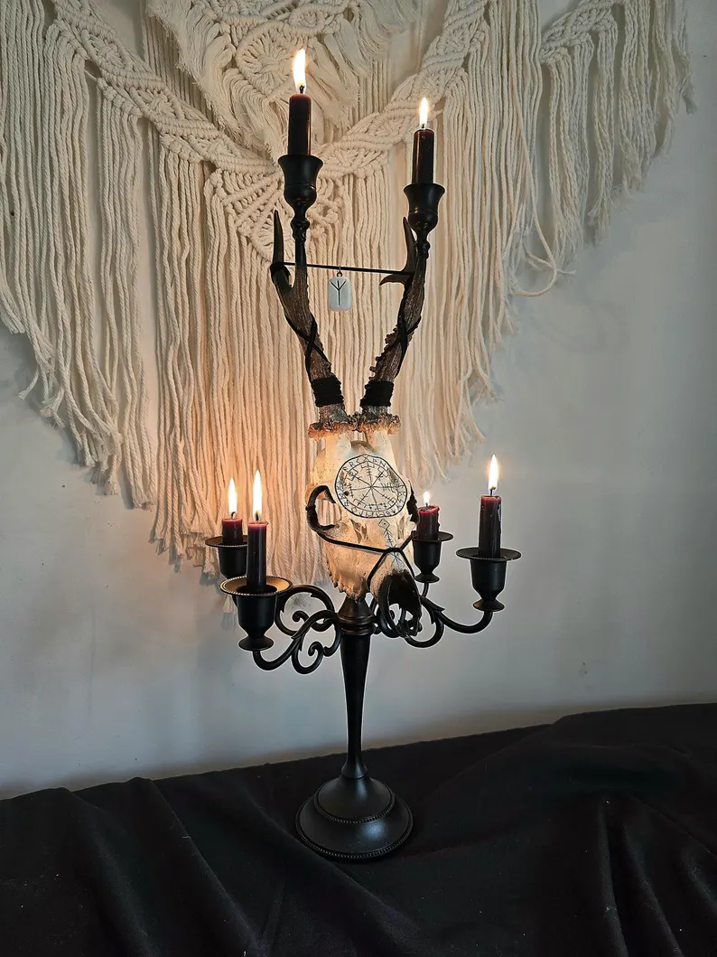 Handcrafted Ram Skull Candle Holder – Gothic Nature-Inspired Decorative Candelabra