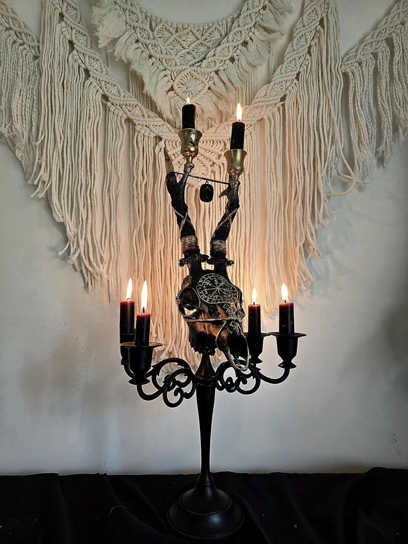 Handcrafted Ram Skull Candle Holder – Gothic Nature-Inspired Decorative Candelabra