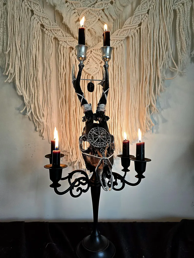 Handcrafted Ram Skull Candle Holder – Gothic Nature-Inspired Decorative Candelabra