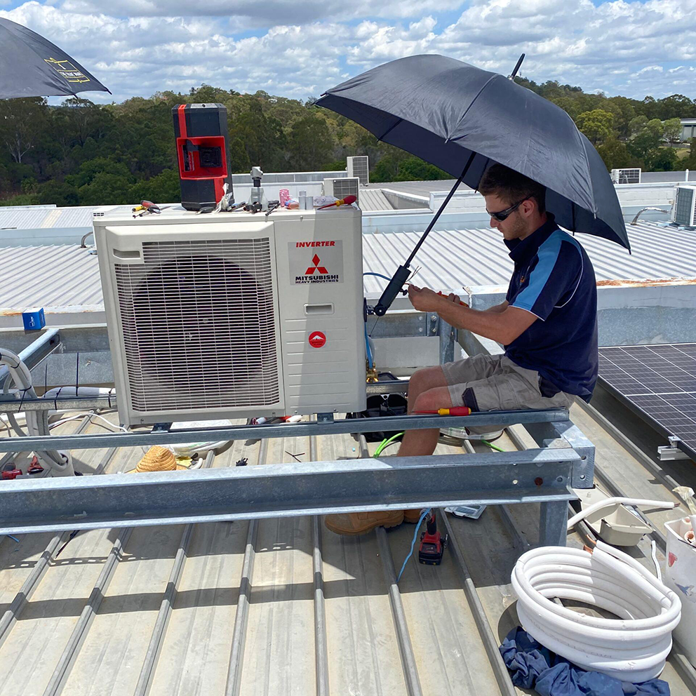 Magnetic Adjustable Umbrella Holder for Hands-Free Rain & Sun Protection