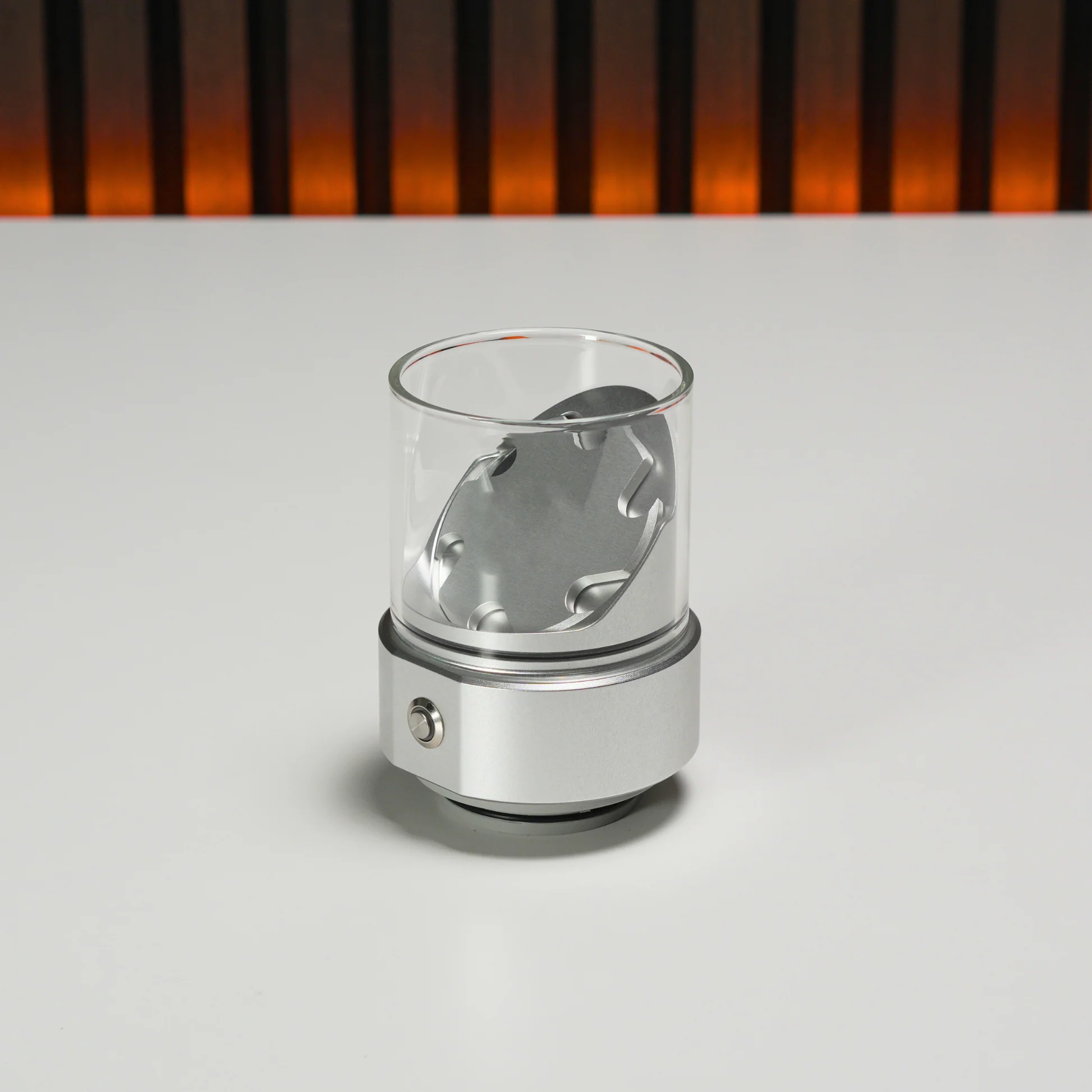 Metal slow feed grinder