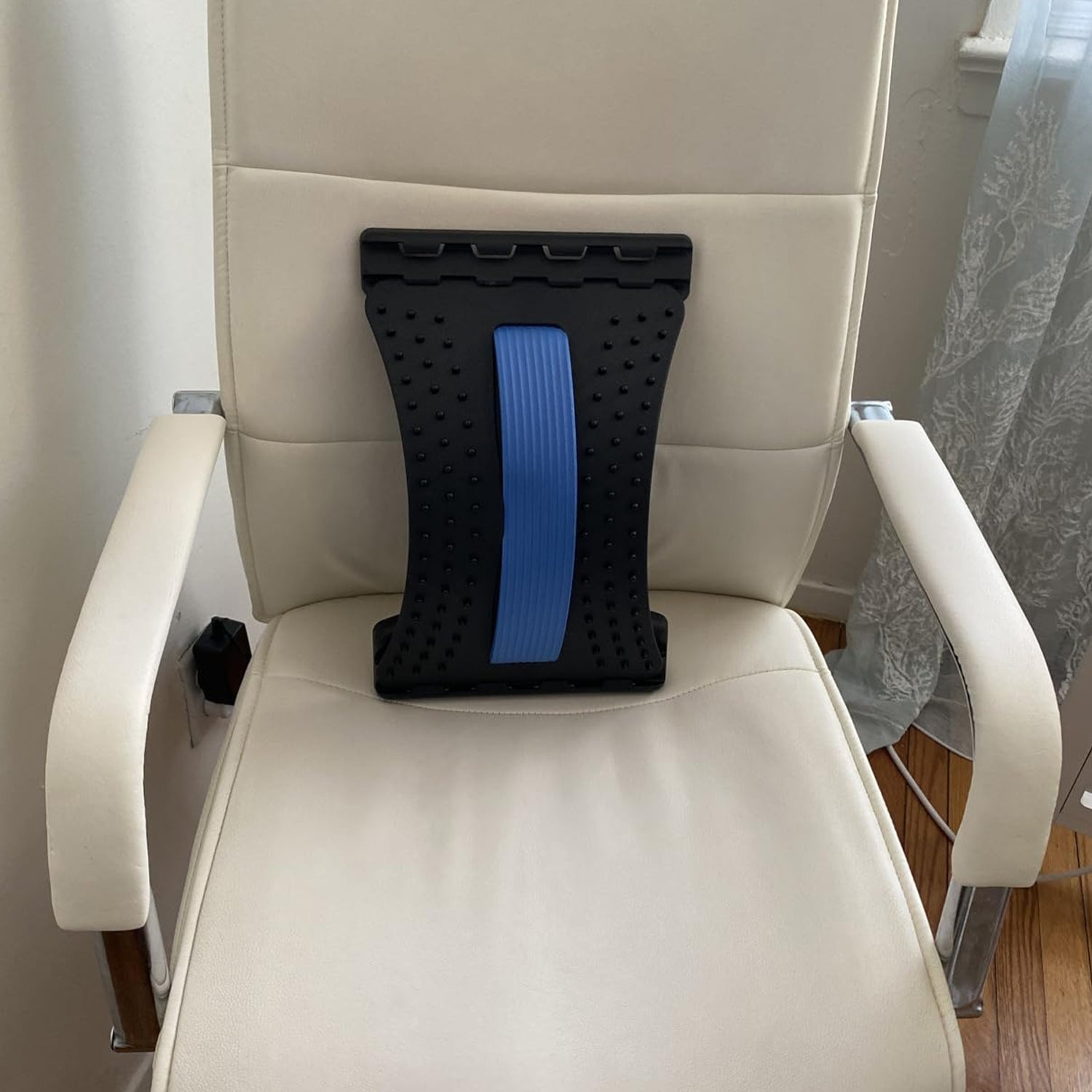 Scoliosis back massager back stretcher