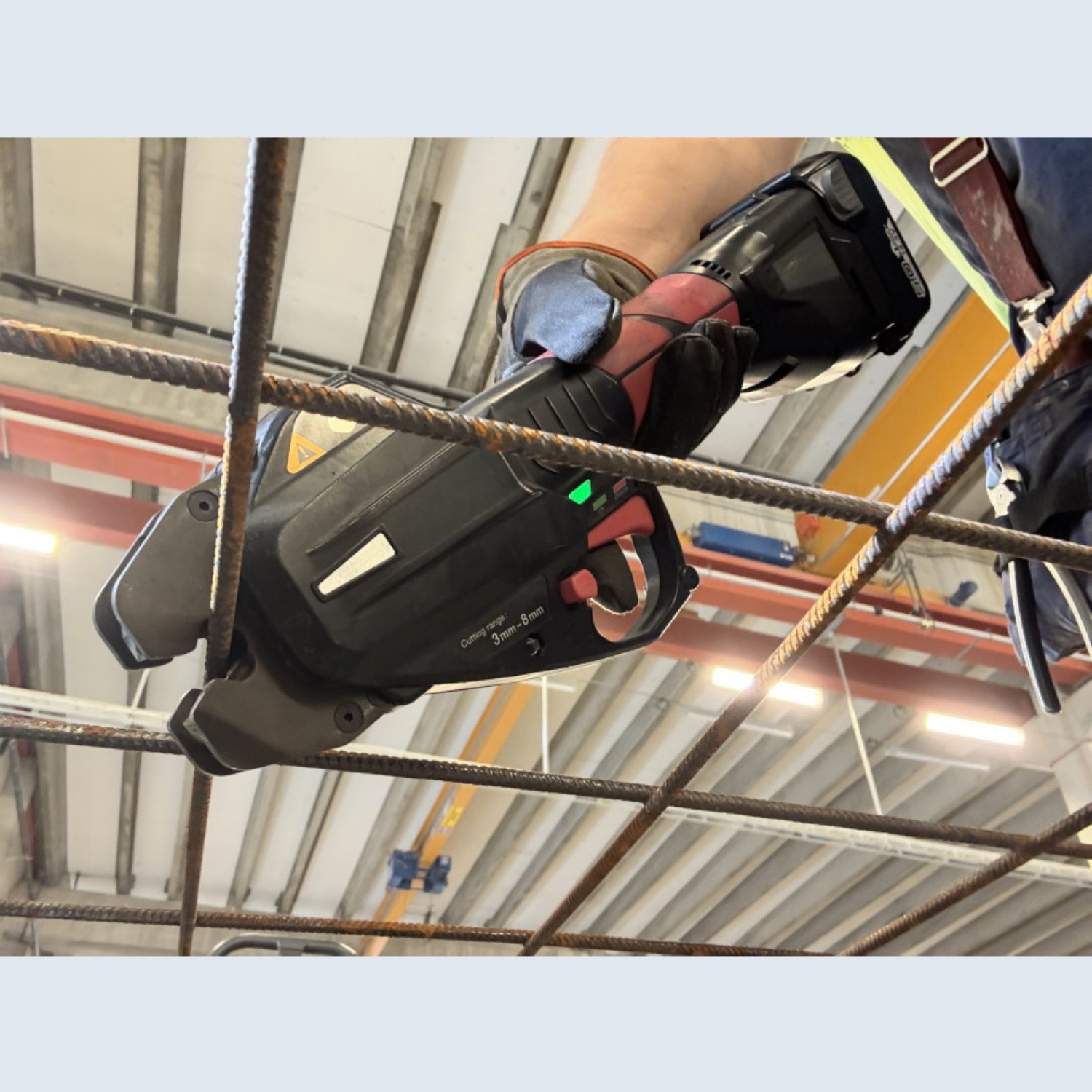 Cordless Mesh Rebar Cutter