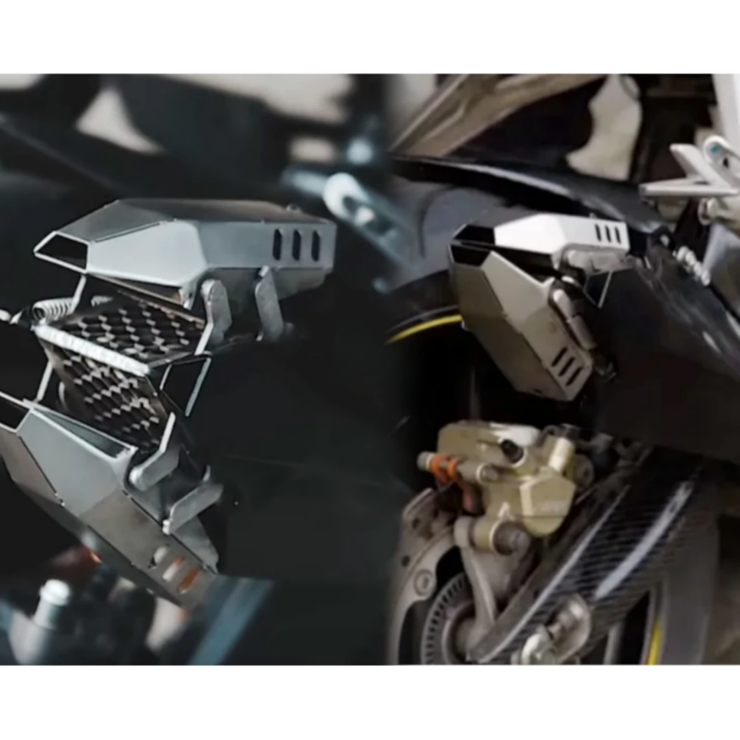 Adjustable Motorcycle Exhaust Baffle – On-The-Fly Volume Control