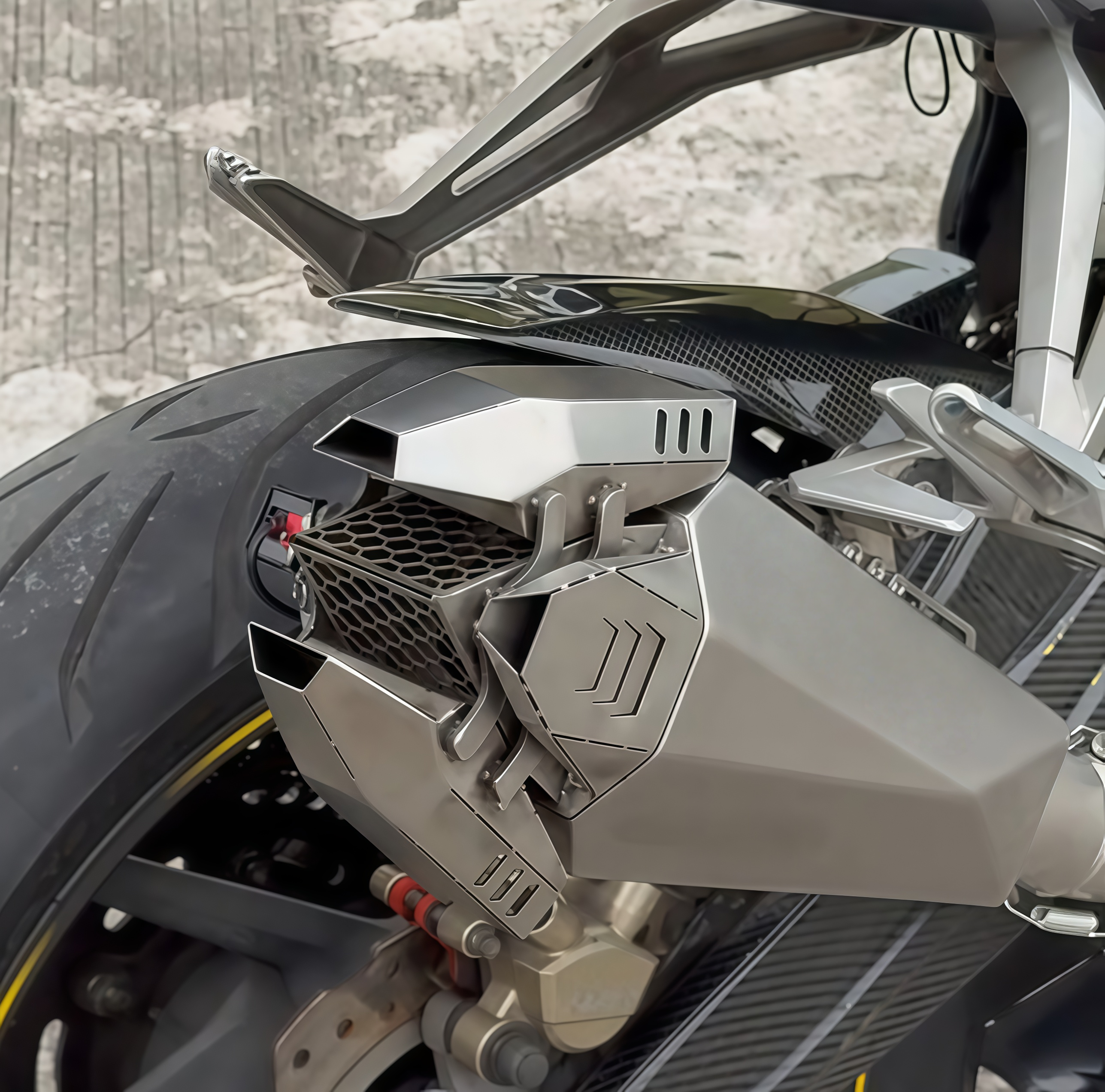 Adjustable Baffle Exhaust System-Transformable Sound Control Muffler for Street & Sport Motorcycles