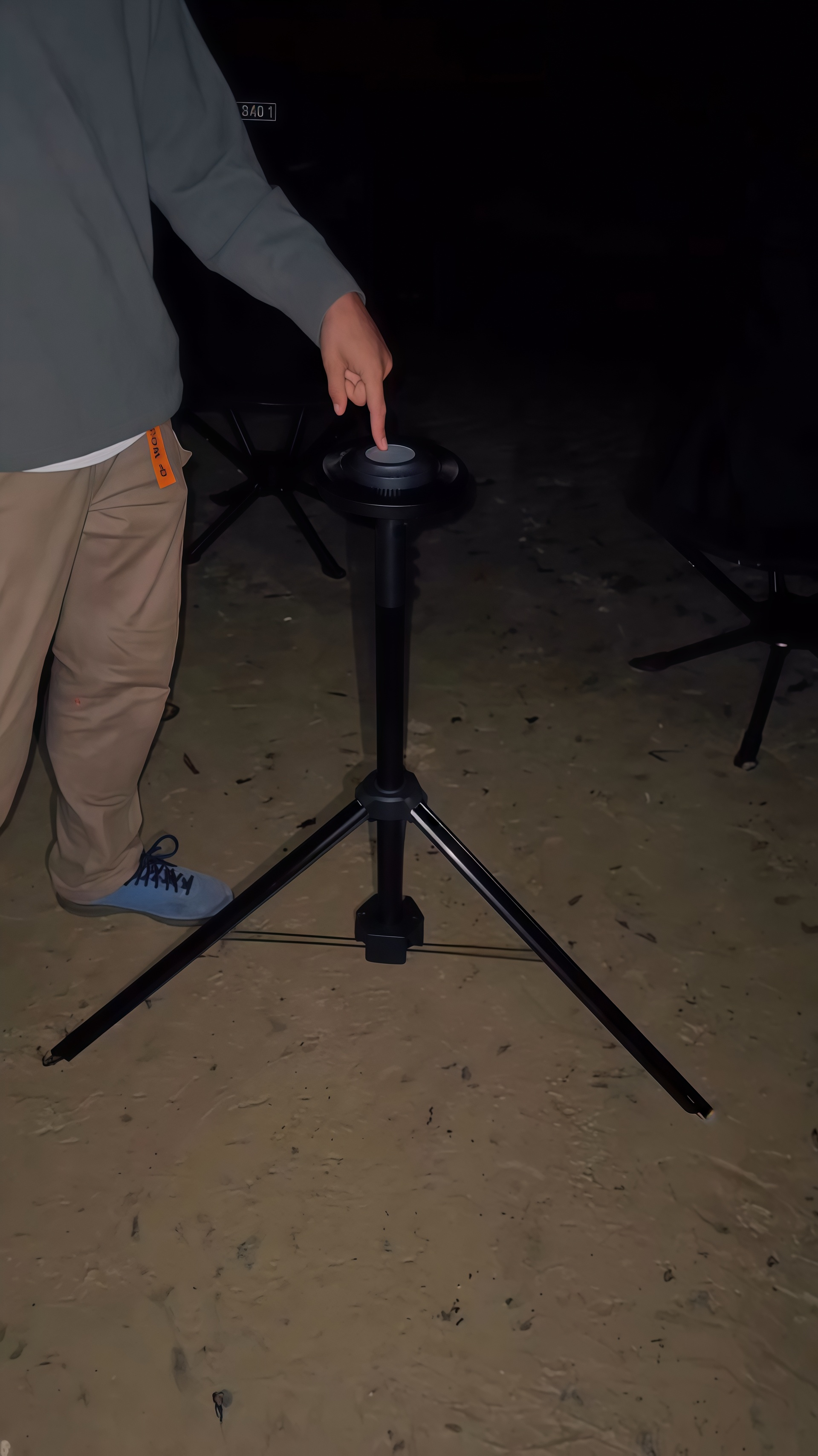 Ultimate 3000-Lumen Portable Work & Camping Light — 3M Telescopic Area Illuminator