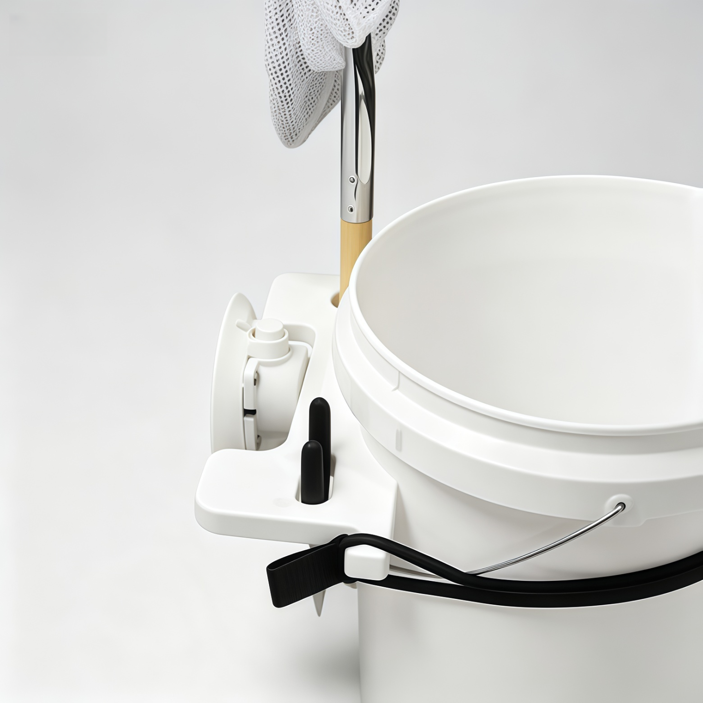 Vacuum Mount 5-Gallon Bucket Holder-Drill-Free Marine Storage Station for Fishing & Boating