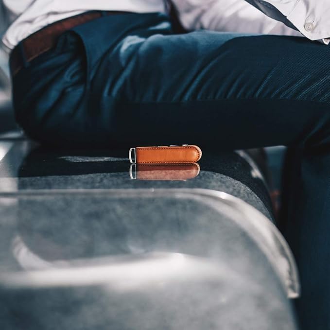 Top-Grain Leather Key Organizer – Minimalist Key Holder