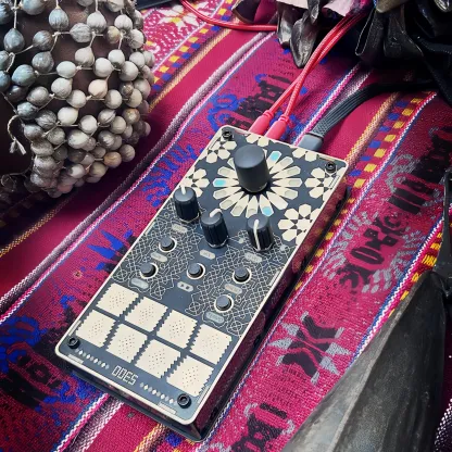 Portable Euclidean Drum Machine — 8-Channel Sample Sequencer