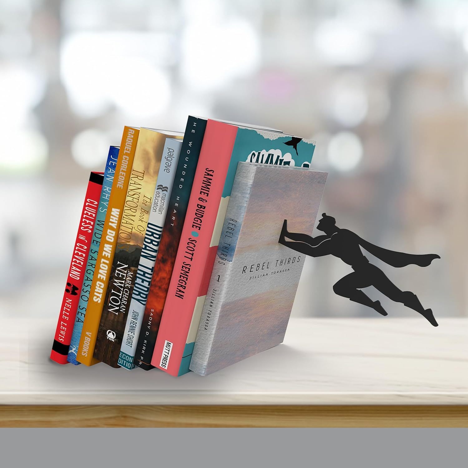 Stylish Metal Bookend in Black – Book Holder for Any Angle, Shelf, Desk
