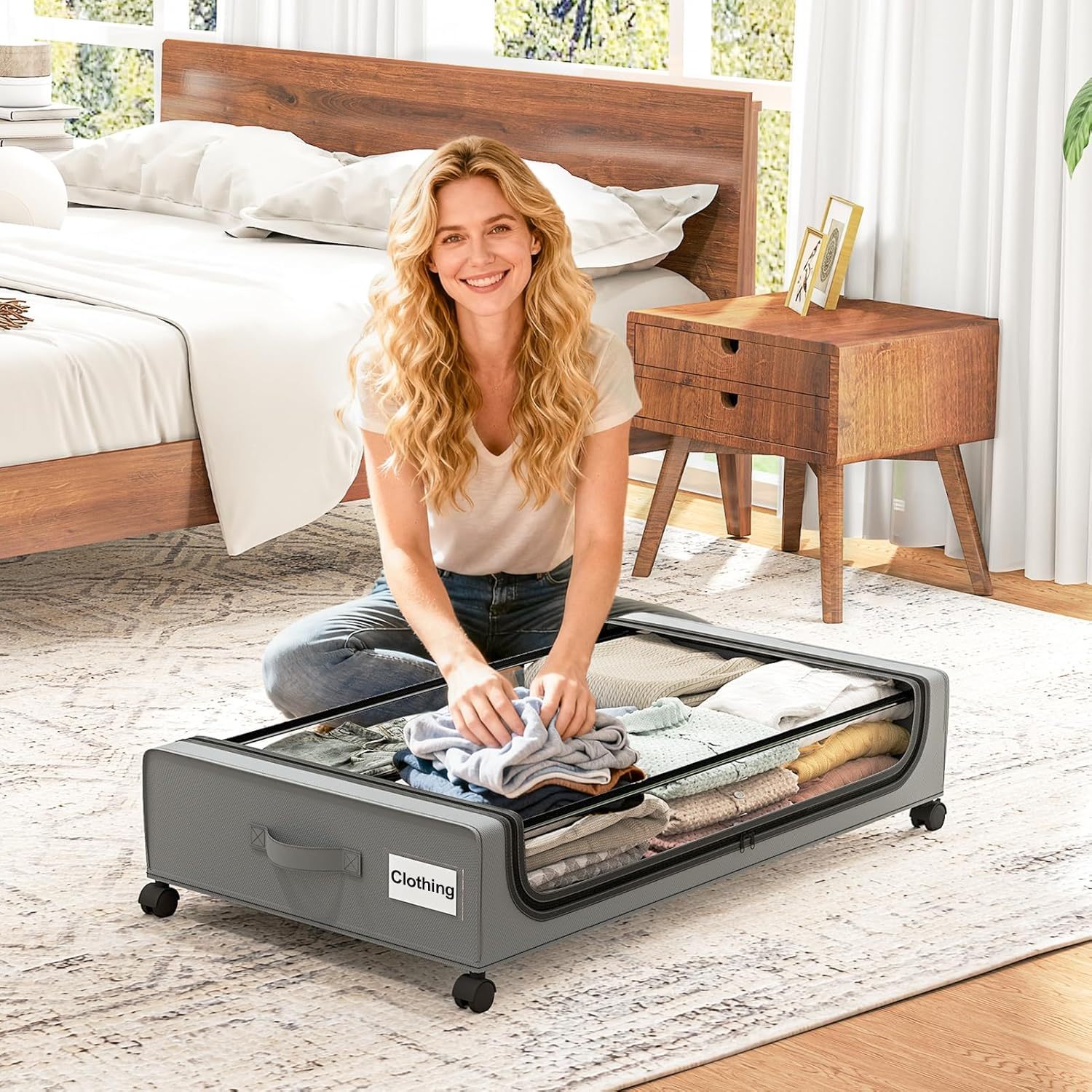 Under-bed storage box with wheels: 48-liter under-bed storage box with lid