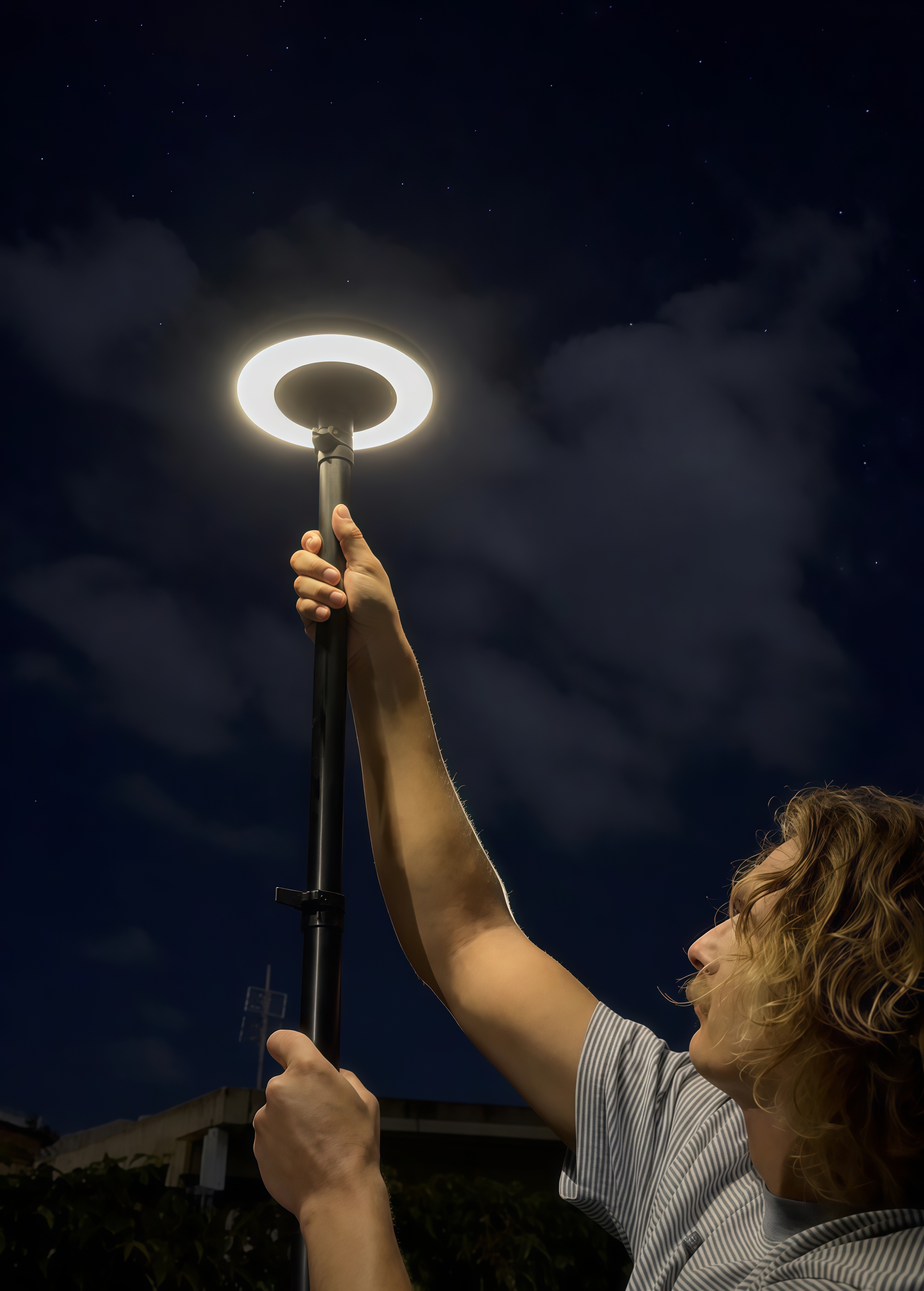 Ultimate 3000-Lumen Portable Work & Camping Light — 3M Telescopic Area Illuminator