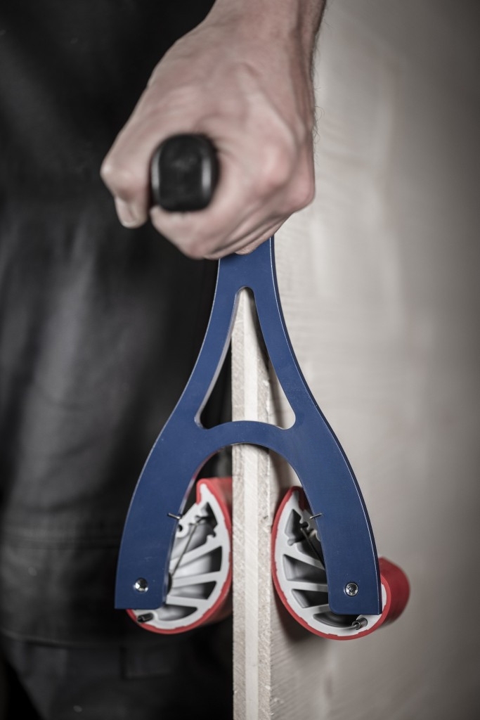 Heavy-Duty Panel Carrying Grip — Ergonomic Sheet Lifting Handle