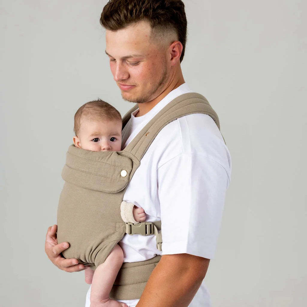 Button Strap Baby Carrier – Stylish and Practical Baby Carrier
