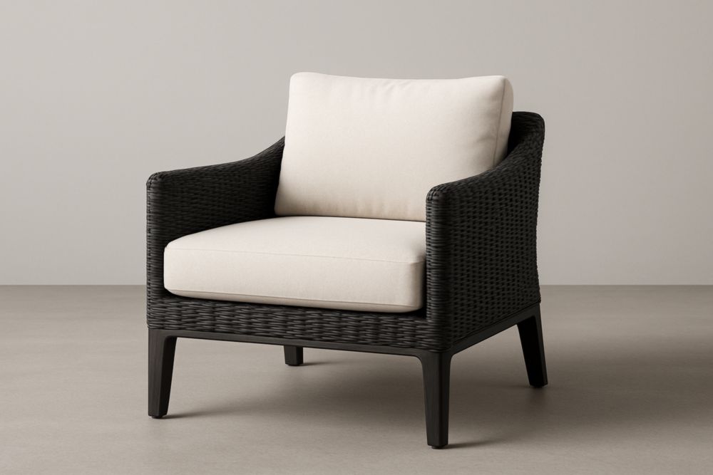 Poltrona club da esterno in rattan sintetico con cuscini in poliestere color crema-Lumiresto