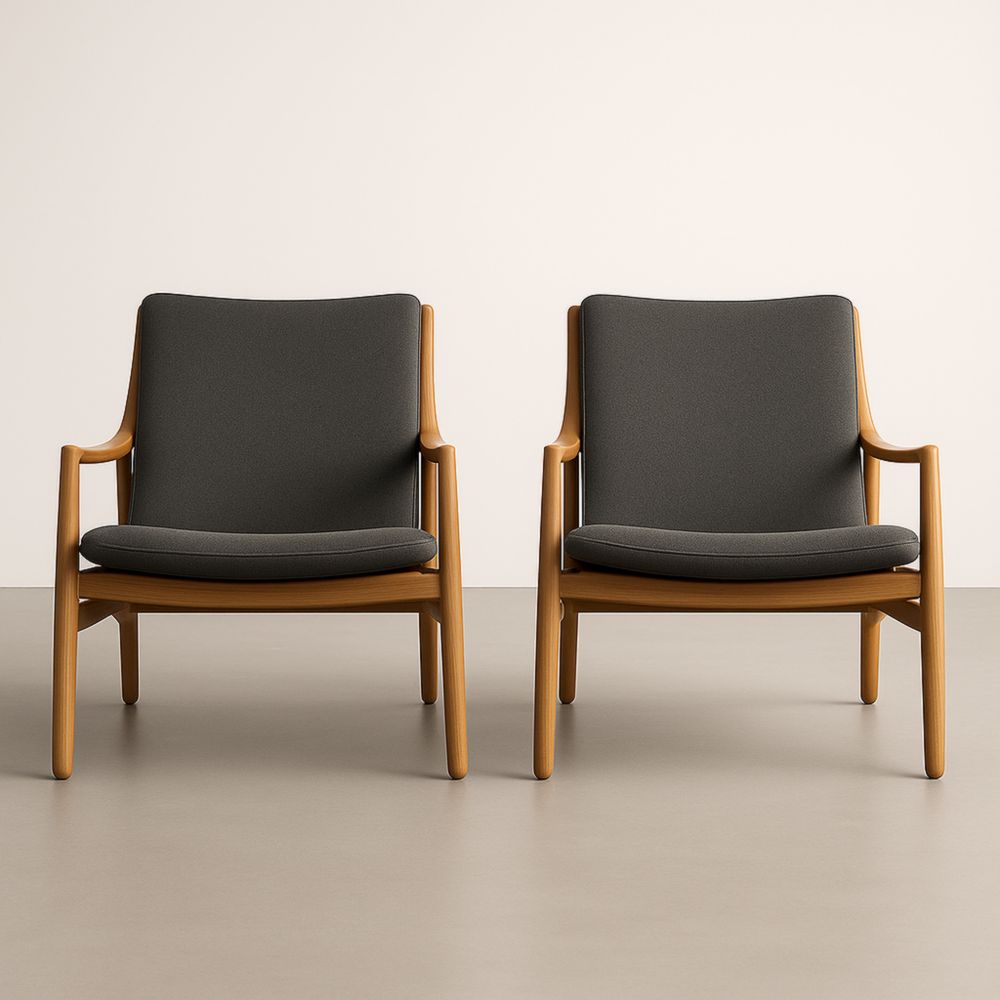 Lot de 2 fauteuils en bois avec coussins en tissu gris