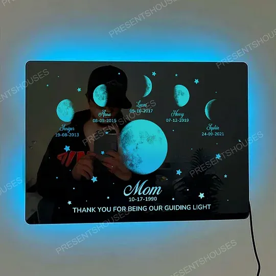 Mom's Exclusive Galaxy Mirror Lamp - Customized Moon Phases for Kids and Moms