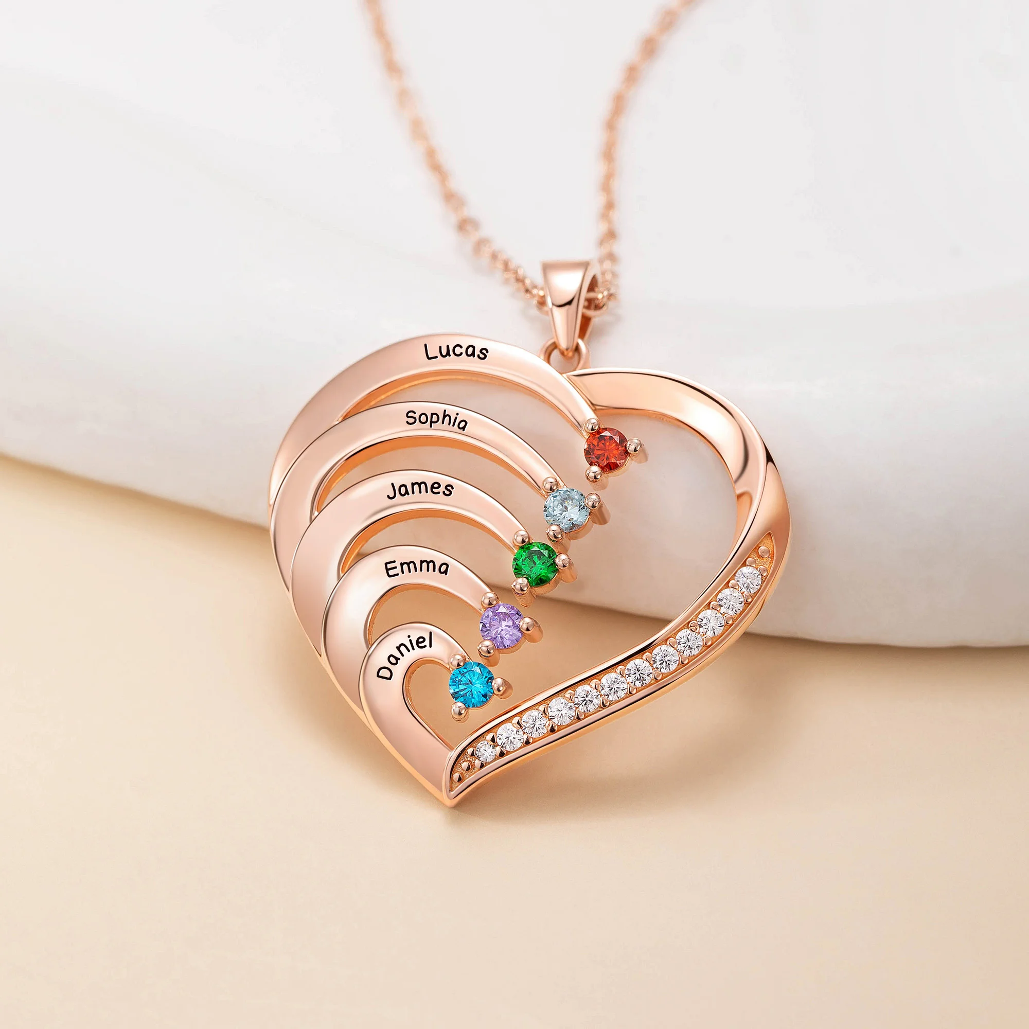 Personalized Family Heart Pendant Sterling Silver Necklace with 1-6 Engraved Names and Birthstones Mother's Day Birthday Gift for Mom Grandma