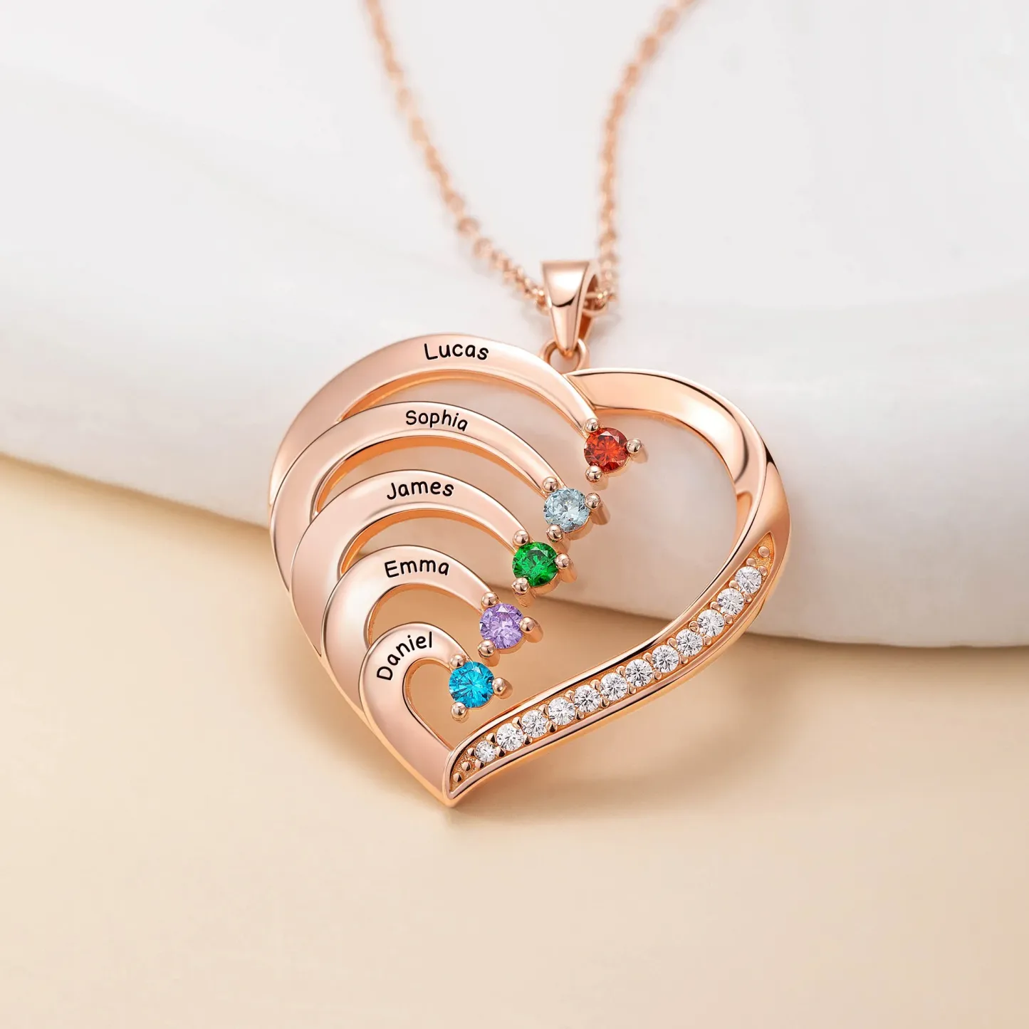 Personalized Family Heart Pendant Sterling Silver Necklace with 1-6 Engraved Names and Birthstones Mother's Day Birthday Gift for Mom Grandma