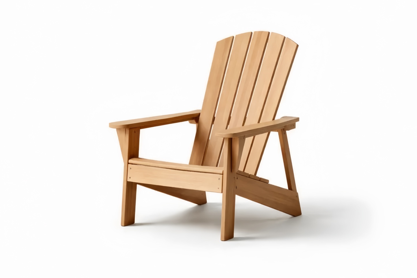 Sedia Adirondack da esterno in legno massello con schienale alto a doghe