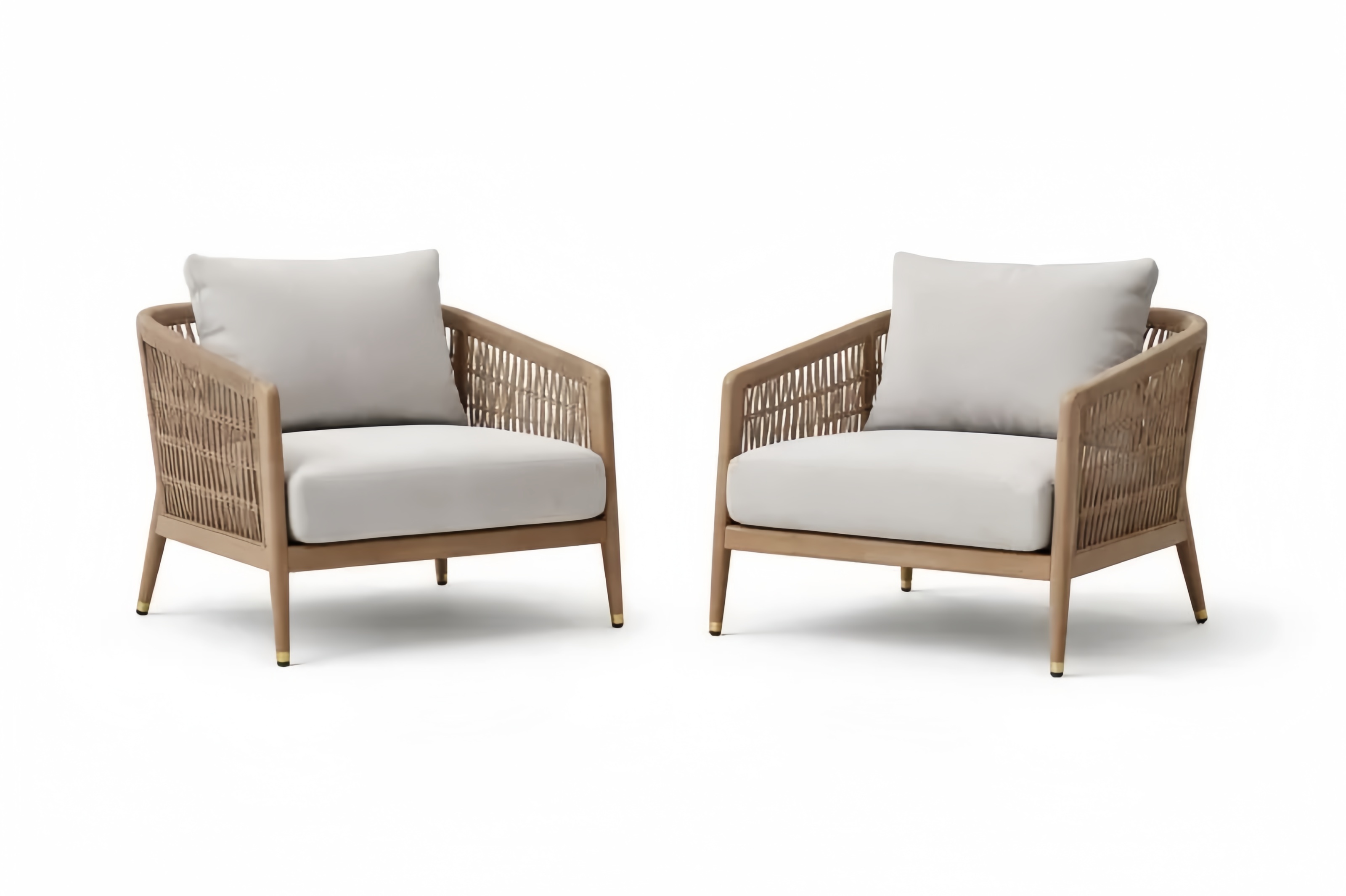 Set di 2 poltrone intrecciate con struttura in legno e cuscini grigi