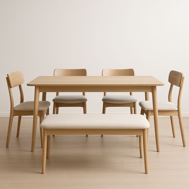 Table à manger en bois avec 4 chaises et un banc